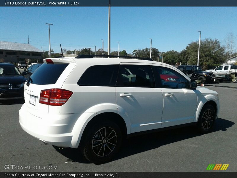Vice White / Black 2018 Dodge Journey SE