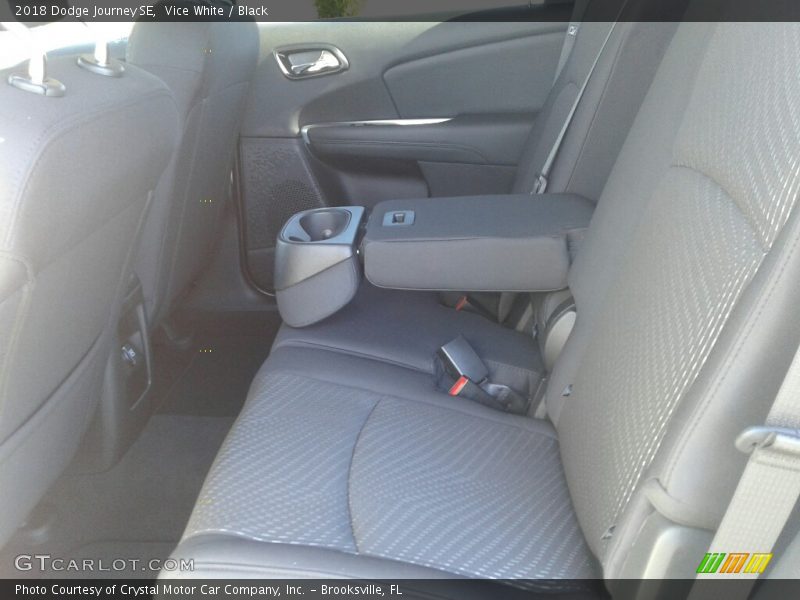 Vice White / Black 2018 Dodge Journey SE