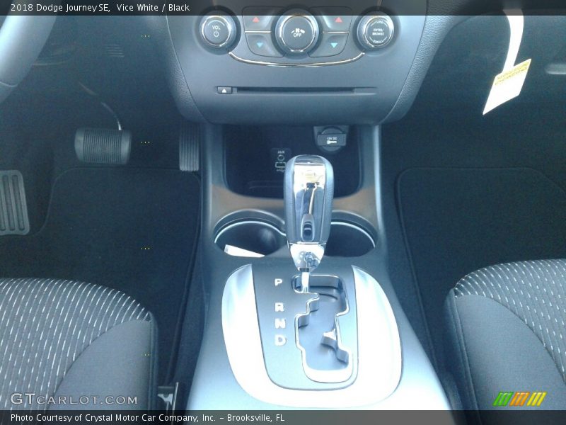 Vice White / Black 2018 Dodge Journey SE
