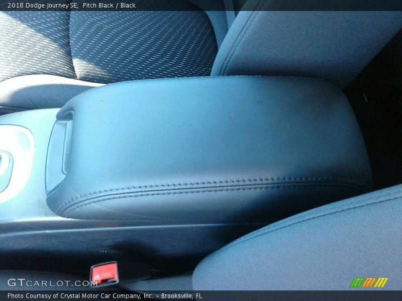 Pitch Black / Black 2018 Dodge Journey SE