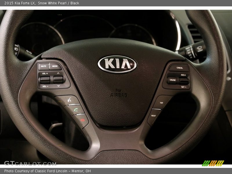 Snow White Pearl / Black 2015 Kia Forte LX