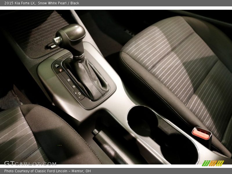 Snow White Pearl / Black 2015 Kia Forte LX