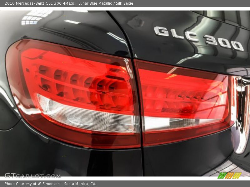 Lunar Blue Metallic / Silk Beige 2016 Mercedes-Benz GLC 300 4Matic
