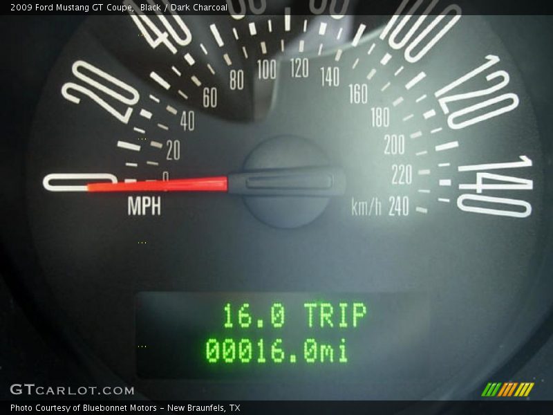 Black / Dark Charcoal 2009 Ford Mustang GT Coupe