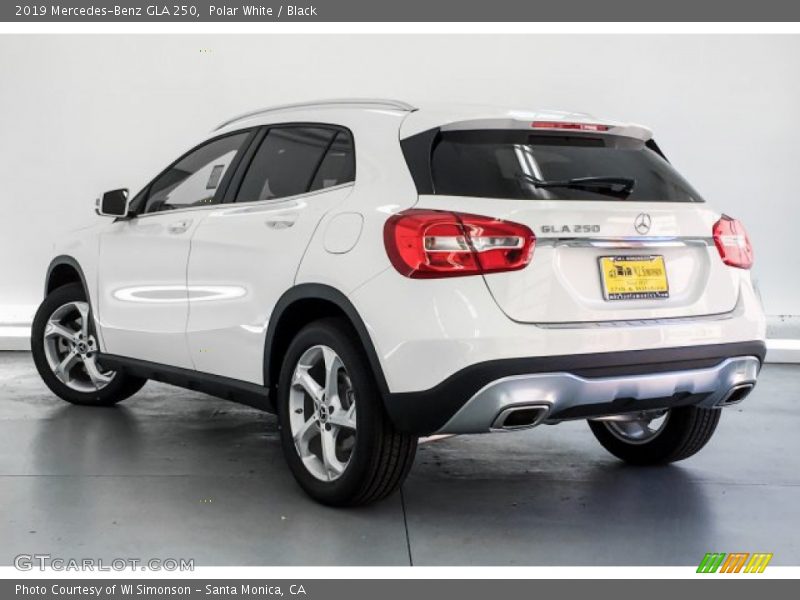 Polar White / Black 2019 Mercedes-Benz GLA 250