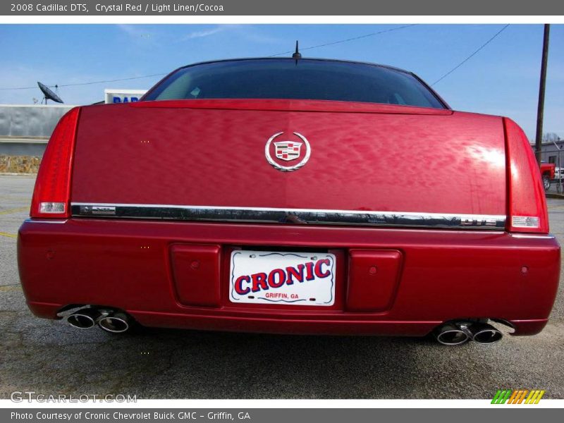 Crystal Red / Light Linen/Cocoa 2008 Cadillac DTS