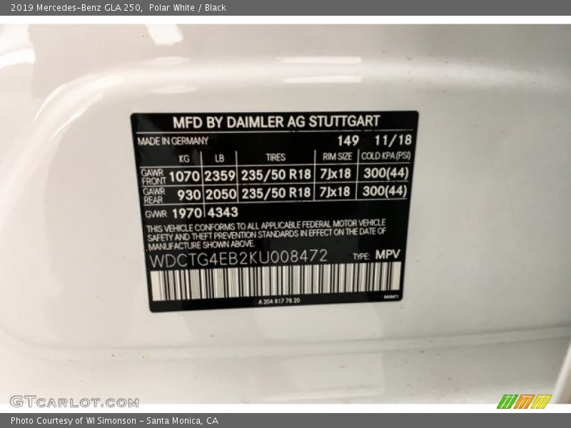 Polar White / Black 2019 Mercedes-Benz GLA 250