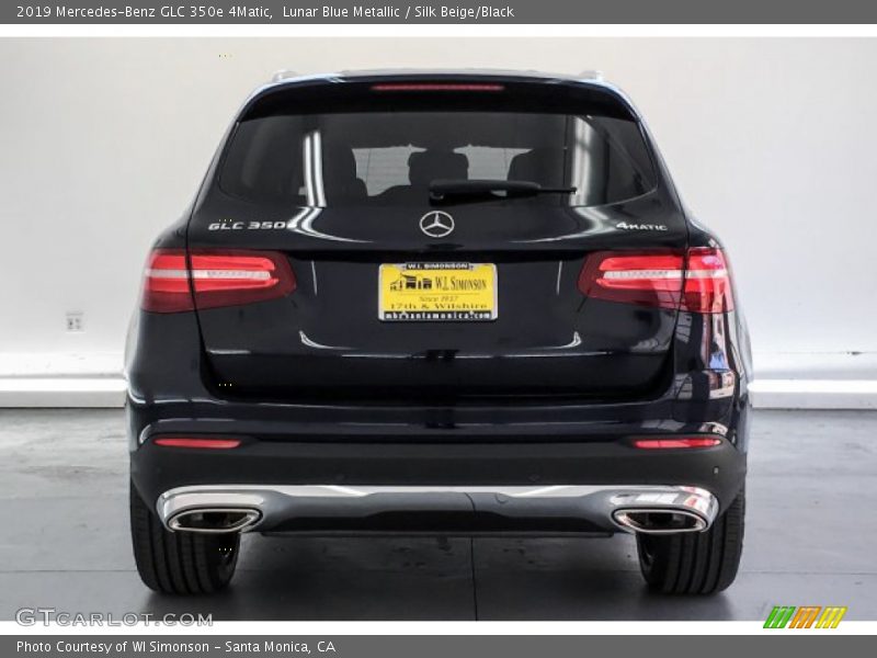 Lunar Blue Metallic / Silk Beige/Black 2019 Mercedes-Benz GLC 350e 4Matic