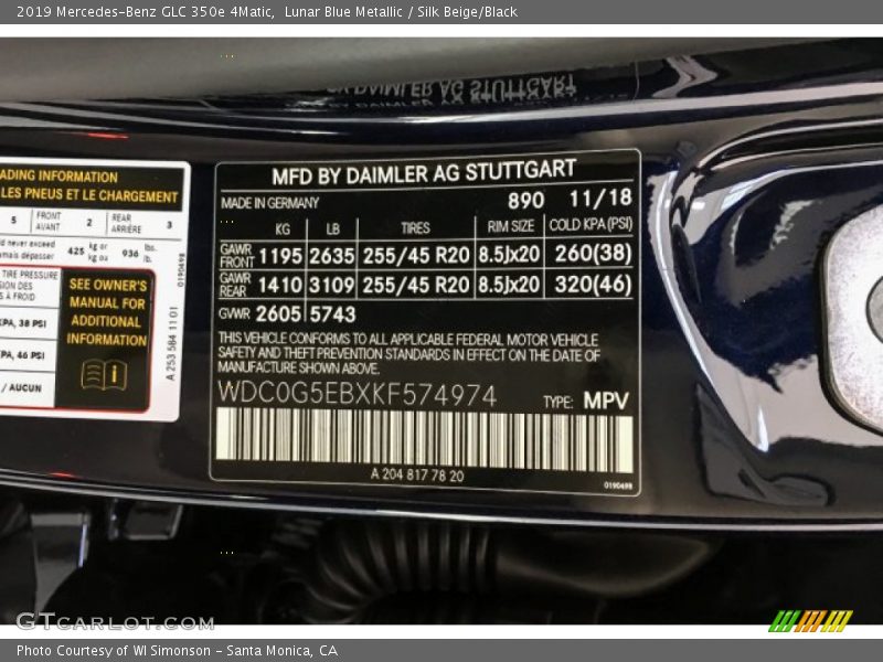 Lunar Blue Metallic / Silk Beige/Black 2019 Mercedes-Benz GLC 350e 4Matic