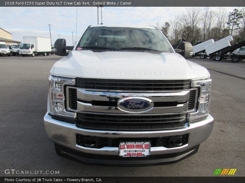 Oxford White / Camel 2018 Ford F250 Super Duty XLT Crew Cab 4x4