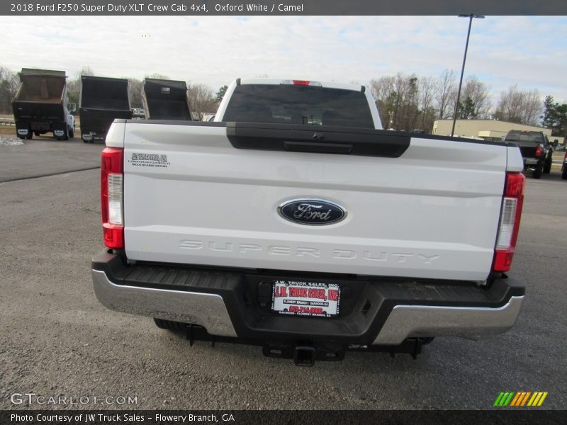 Oxford White / Camel 2018 Ford F250 Super Duty XLT Crew Cab 4x4