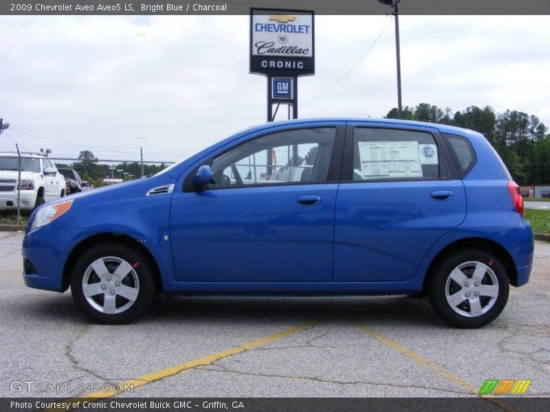 Bright Blue / Charcoal 2009 Chevrolet Aveo Aveo5 LS