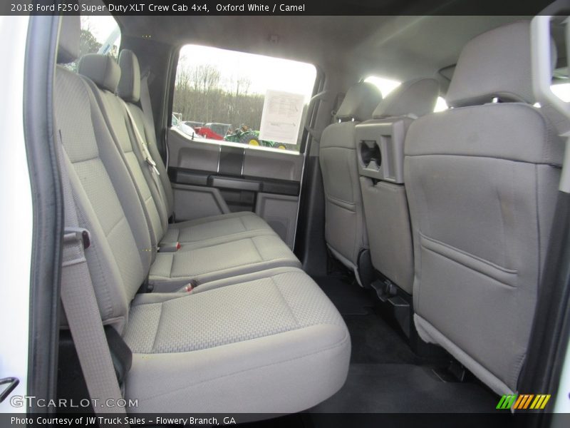 Oxford White / Camel 2018 Ford F250 Super Duty XLT Crew Cab 4x4