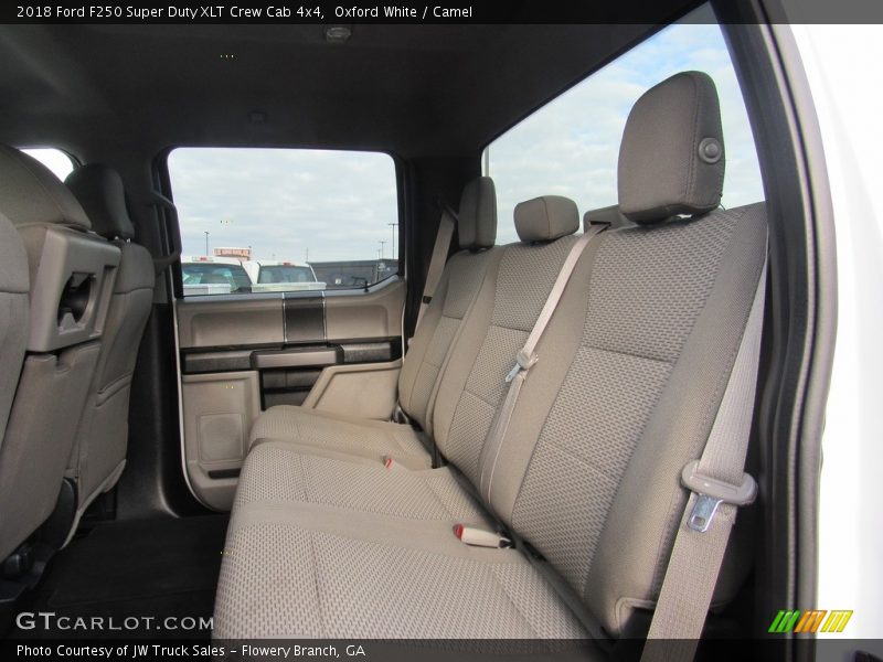 Oxford White / Camel 2018 Ford F250 Super Duty XLT Crew Cab 4x4