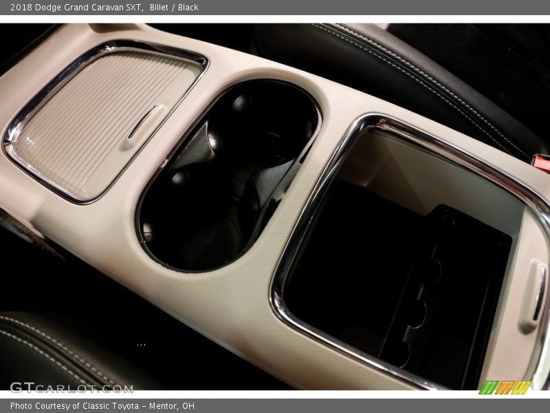 Billet / Black 2018 Dodge Grand Caravan SXT