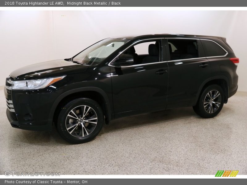 Midnight Black Metallic / Black 2018 Toyota Highlander LE AWD