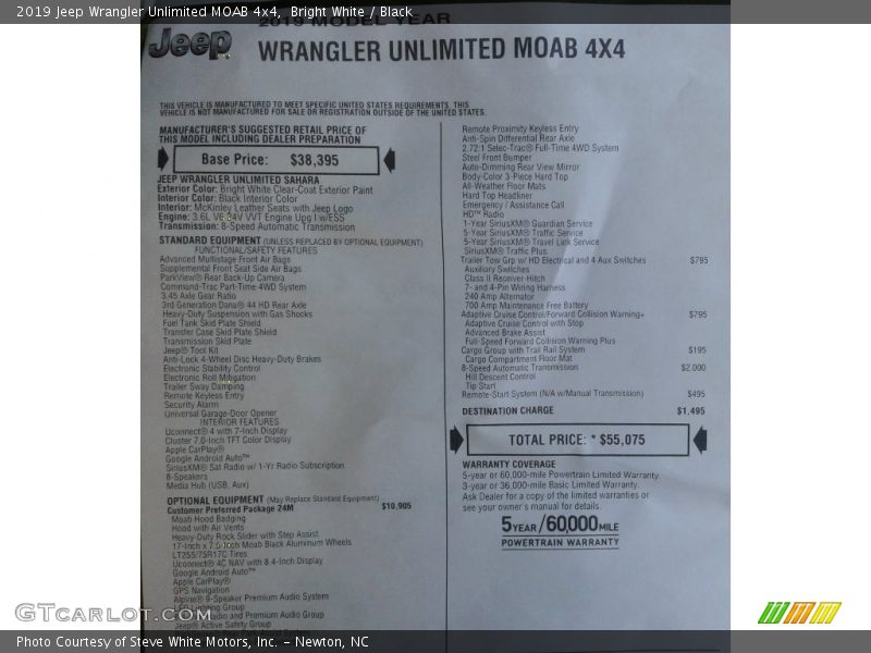 Bright White / Black 2019 Jeep Wrangler Unlimited MOAB 4x4