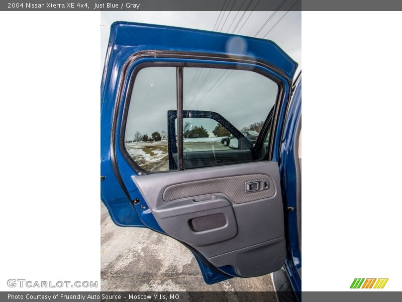 Just Blue / Gray 2004 Nissan Xterra XE 4x4