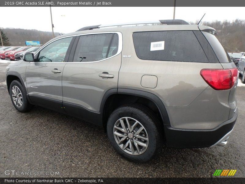 Pepperdust Metallic / Jet Black 2019 GMC Acadia SLE AWD