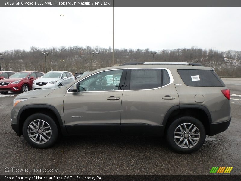 Pepperdust Metallic / Jet Black 2019 GMC Acadia SLE AWD