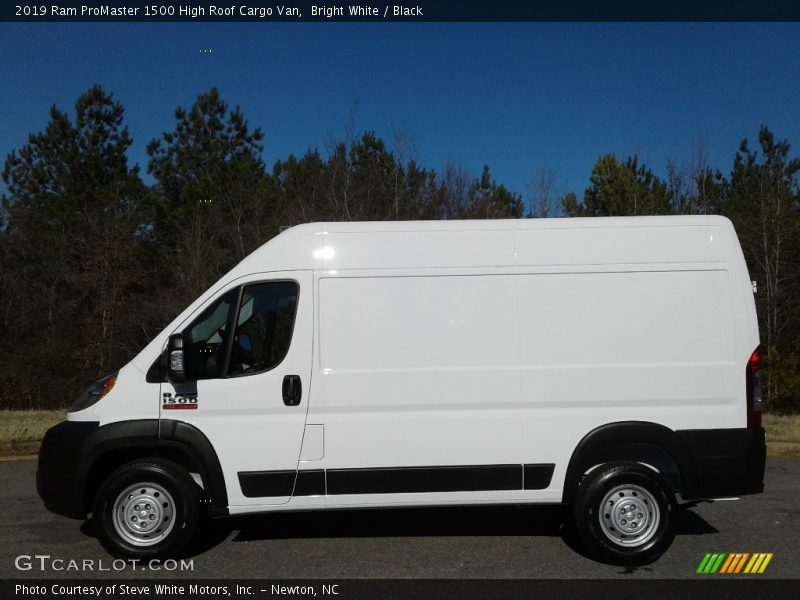 Bright White / Black 2019 Ram ProMaster 1500 High Roof Cargo Van