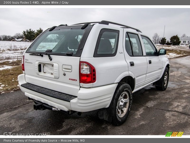 Alpine White / Gray 2000 Isuzu Rodeo S 4WD