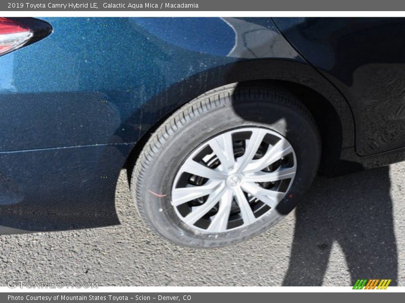Galactic Aqua Mica / Macadamia 2019 Toyota Camry Hybrid LE