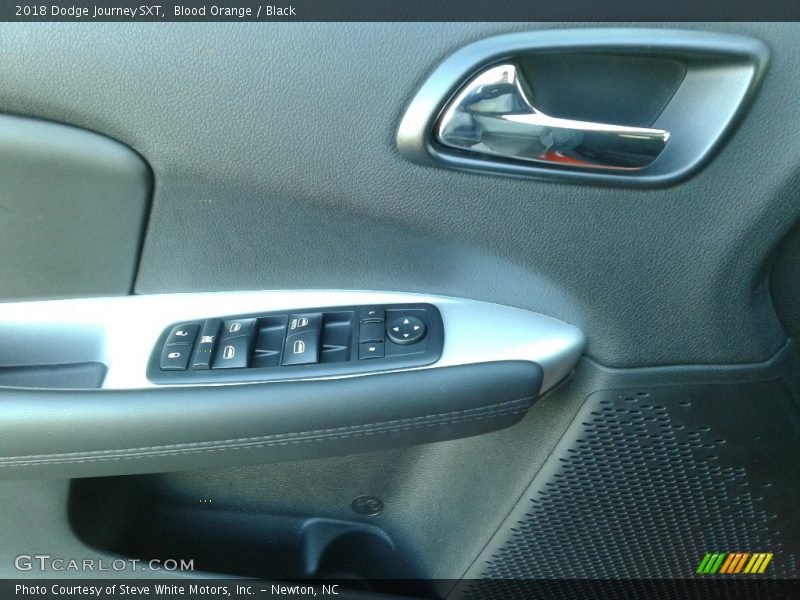 Blood Orange / Black 2018 Dodge Journey SXT