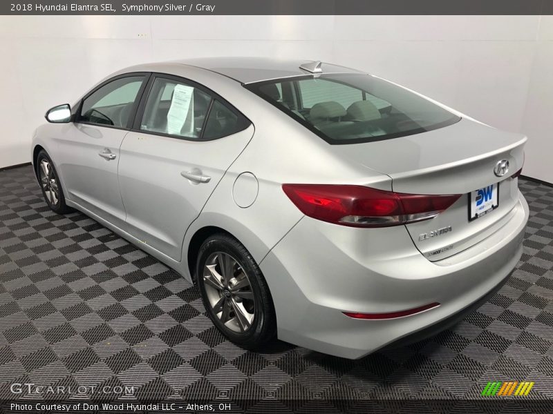 Symphony Silver / Gray 2018 Hyundai Elantra SEL