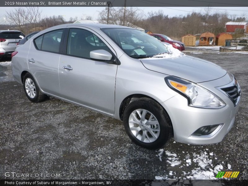 Brilliant Silver Metallic / Charcoal 2019 Nissan Versa SV