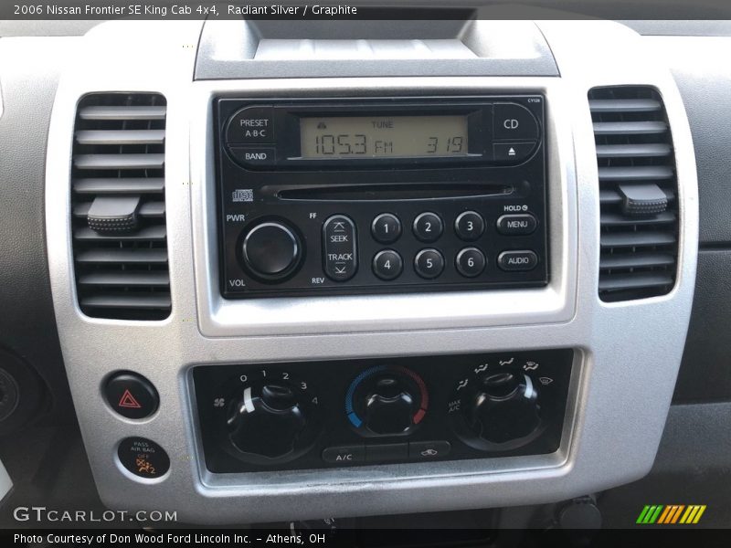 Radiant Silver / Graphite 2006 Nissan Frontier SE King Cab 4x4