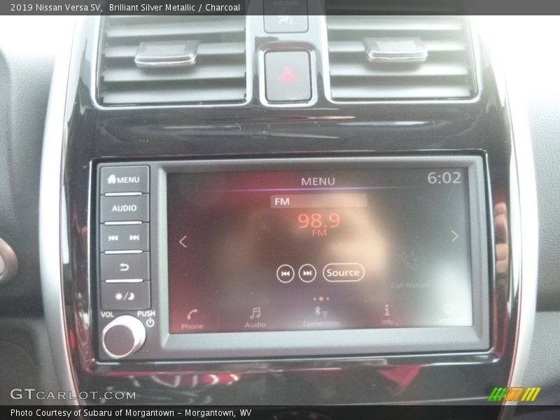 Brilliant Silver Metallic / Charcoal 2019 Nissan Versa SV