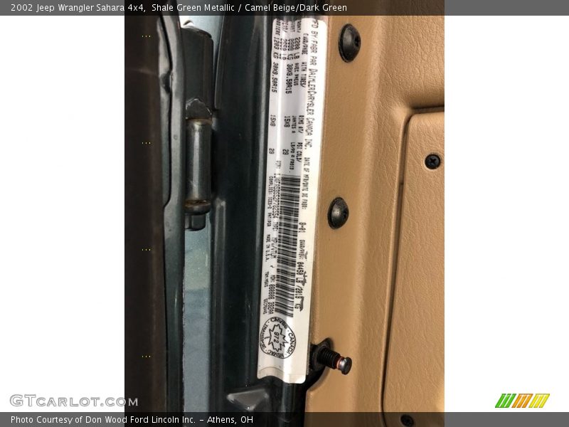 Shale Green Metallic / Camel Beige/Dark Green 2002 Jeep Wrangler Sahara 4x4
