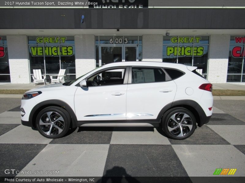 Dazzling White / Beige 2017 Hyundai Tucson Sport