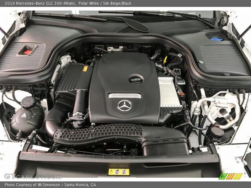 Polar White / Silk Beige/Black 2019 Mercedes-Benz GLC 300 4Matic
