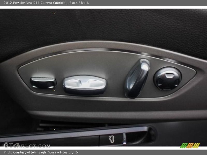 Controls of 2012 New 911 Carrera Cabriolet