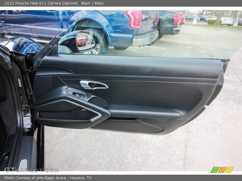 Door Panel of 2012 New 911 Carrera Cabriolet