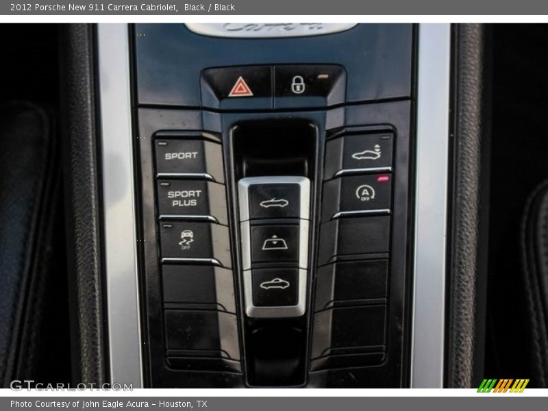 Controls of 2012 New 911 Carrera Cabriolet