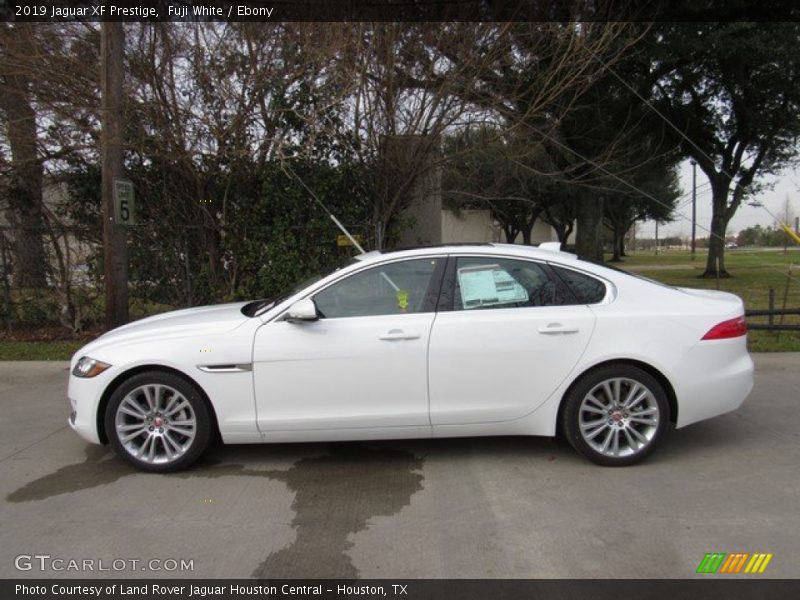 Fuji White / Ebony 2019 Jaguar XF Prestige