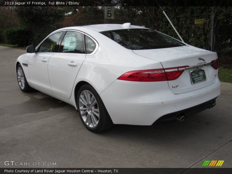 Fuji White / Ebony 2019 Jaguar XF Prestige