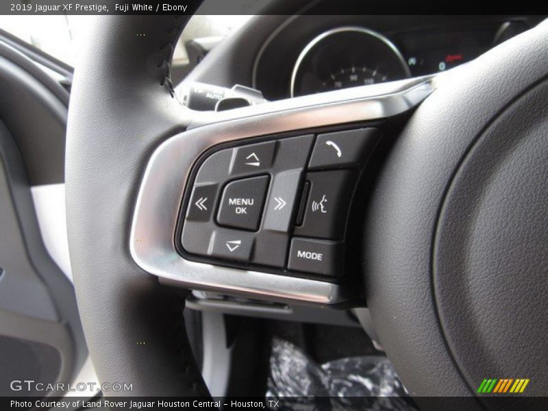 Fuji White / Ebony 2019 Jaguar XF Prestige