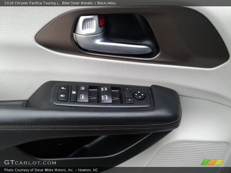 Billet Silver Metallic / Black/Alloy 2018 Chrysler Pacifica Touring L