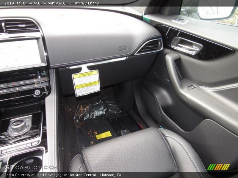Fuji White / Ebony 2019 Jaguar F-PACE R-Sport AWD