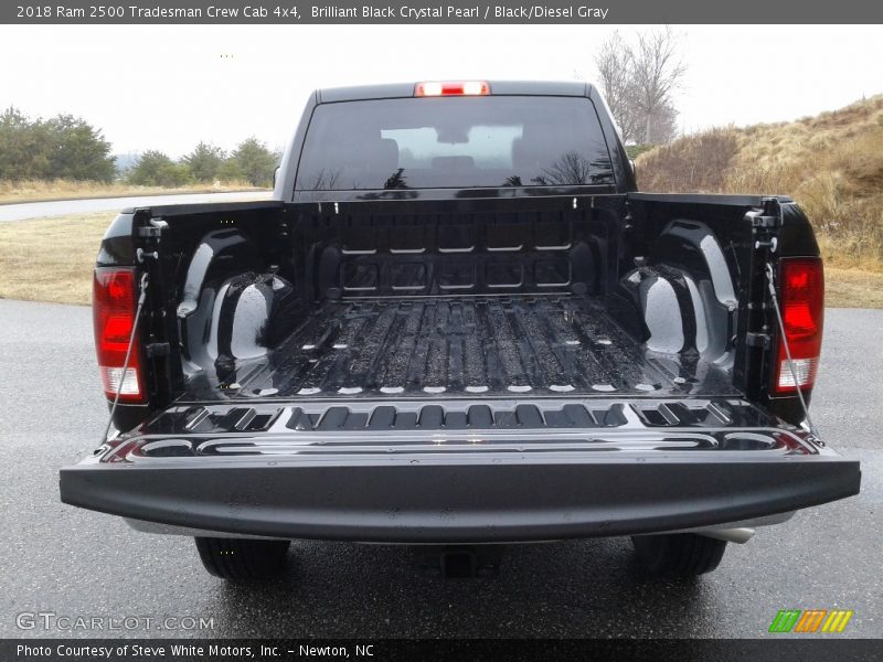 Brilliant Black Crystal Pearl / Black/Diesel Gray 2018 Ram 2500 Tradesman Crew Cab 4x4