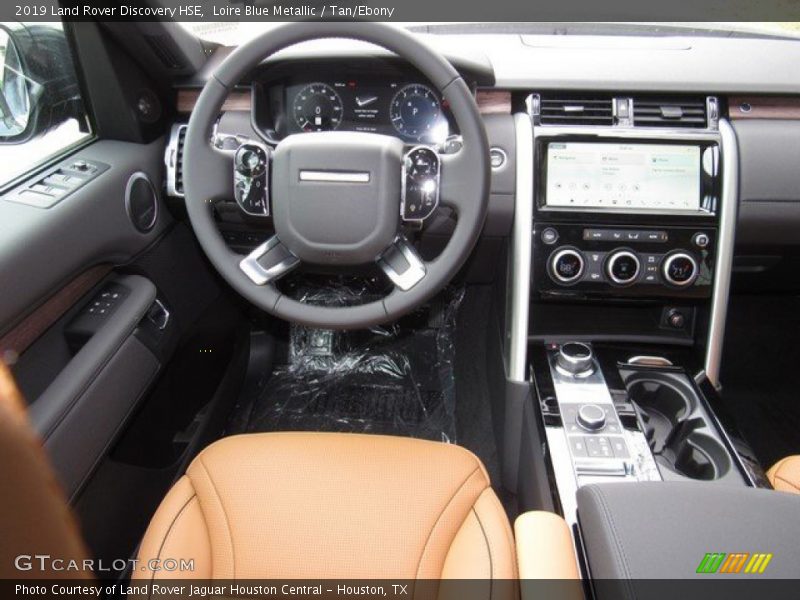 Loire Blue Metallic / Tan/Ebony 2019 Land Rover Discovery HSE