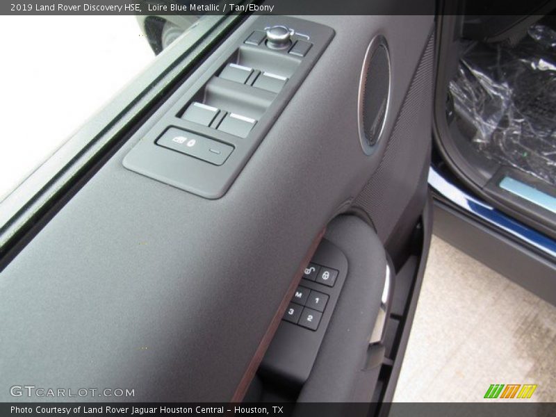 Loire Blue Metallic / Tan/Ebony 2019 Land Rover Discovery HSE
