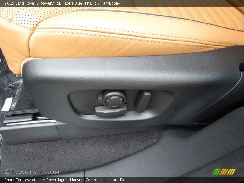 Loire Blue Metallic / Tan/Ebony 2019 Land Rover Discovery HSE