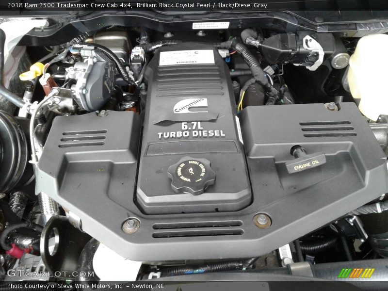 Brilliant Black Crystal Pearl / Black/Diesel Gray 2018 Ram 2500 Tradesman Crew Cab 4x4