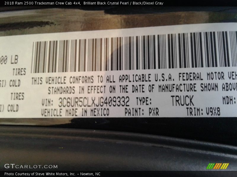 Brilliant Black Crystal Pearl / Black/Diesel Gray 2018 Ram 2500 Tradesman Crew Cab 4x4