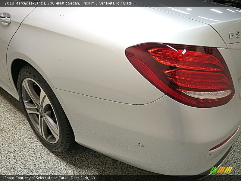 Iridium Silver Metallic / Black 2018 Mercedes-Benz E 300 4Matic Sedan